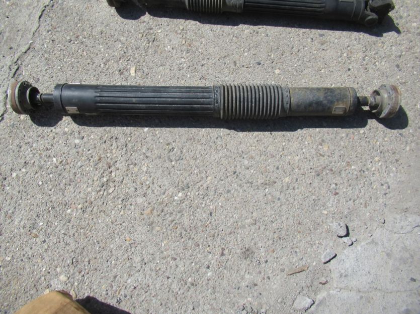 JEEP WRANGLER JL SAHARA 4D 2018 R. 2.2 CRD WAŁ NAPĘDOWY P68272544AC