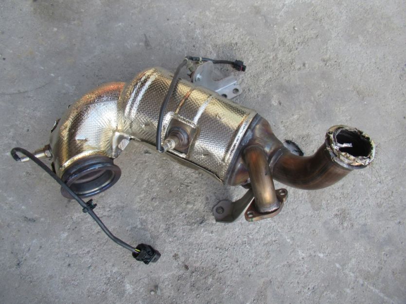 MG MG3 MG 3 1.5 HYBRID 2024 R. KATALIZATOR 11047369