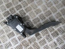 DACIA DUSTER I 2011 R. PEDAŁ GAZU 8200386506D