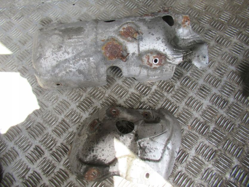 TRANSIT COURIER MK2 1.5 TDCI OSŁONA TERMICZNA KATALIZATORA