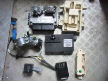 HYUNDAI I30 1.6 CRDI KOMPUTER 39105-2A765 0281015244