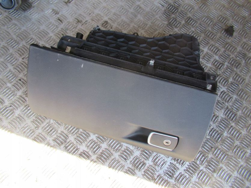 BMW 4 F36 430i 16 r. SCHOWEK PASAZERA