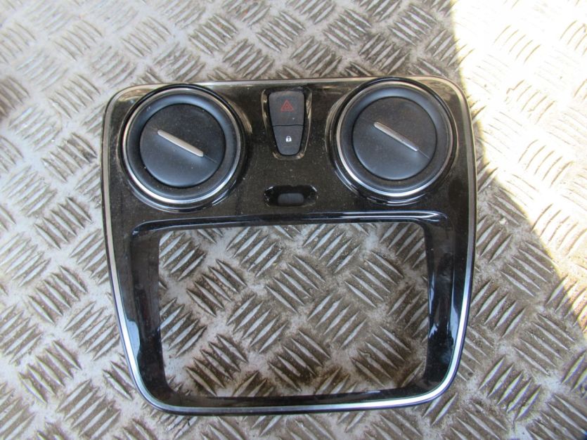 DACIA DOKKER LIFT LODGY RAMKA RADIA