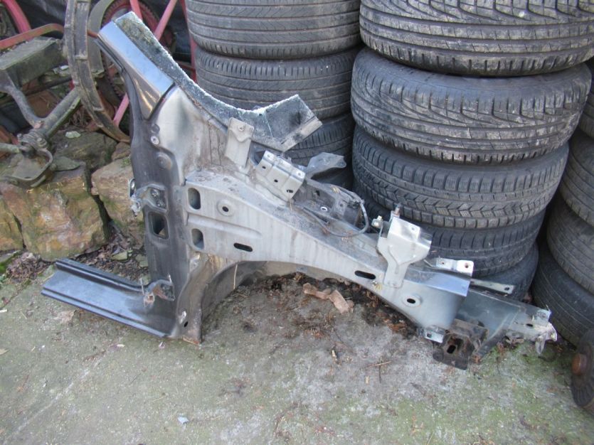 DACIA LODGY DOKKER PODŁUZNICA PRAWA CWIARTKA TEKNA WYSYŁKA