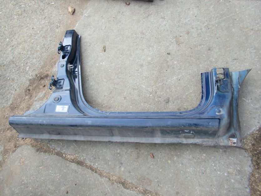 LOGAN II SEDAN LIFT 2017 R. 17-20 PRÓG PRAWY SŁÓPEK WYSYŁKA