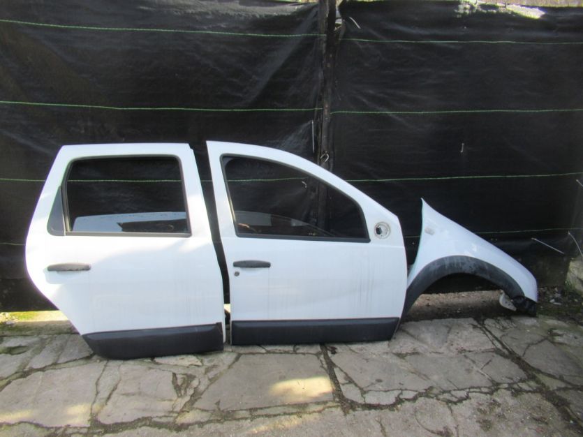 DACIA DUSTER I 2013 R. DRZWI PRAWY PRZÓD PRAWE DV369 WYSYŁKA