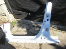 DACIA DUSTER I LIFT 2015 R. PRÓG LEWY SŁUPEK WYSYŁKA