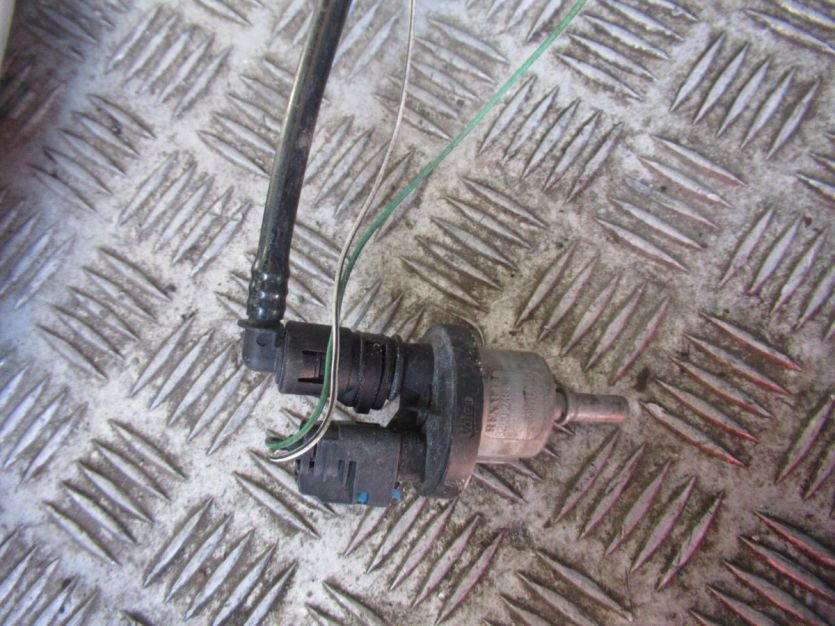 DACIA LODGY DOKKER ZAWÓR ZAWOREK PODCISNIENIA