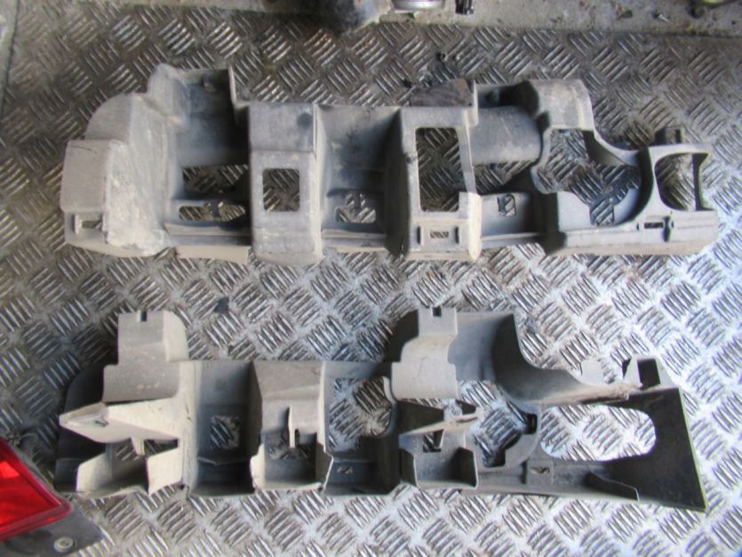 DACIA LODGY BELKA POD ZDERZAK TYŁ