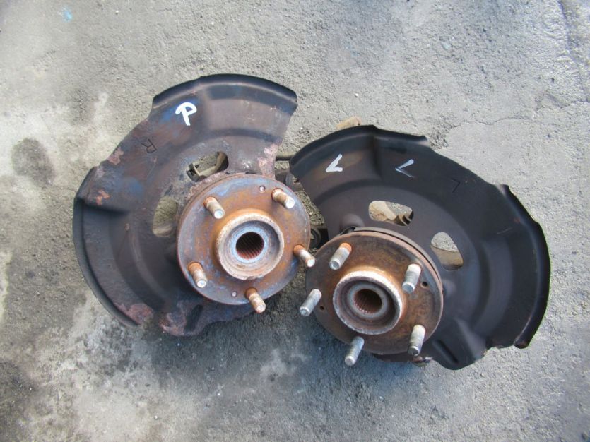 HYUNDAI VELOSTER USA ZWROTNICA PRAWA 1.6 T-GDI 2013 R