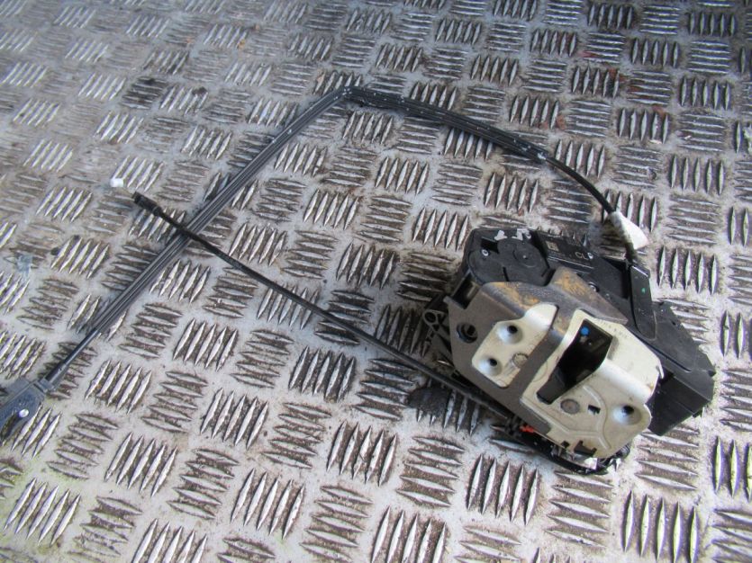 FORD C-MAX MK2 2011 R. 1.6 ECOBOOST ZAMEK DRZWI LEWY PRZÓD AM5A-U21813-AC