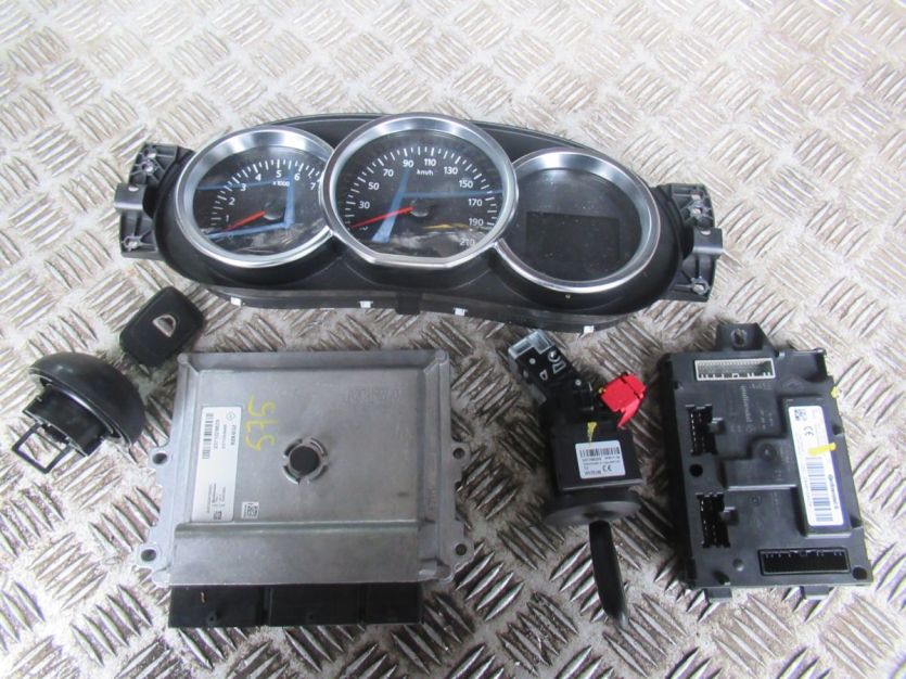 SANDERO II LIFT 18 R. 900 0.9 TCE KOMPUTER STEROWNIK SILNIKA 237102982S