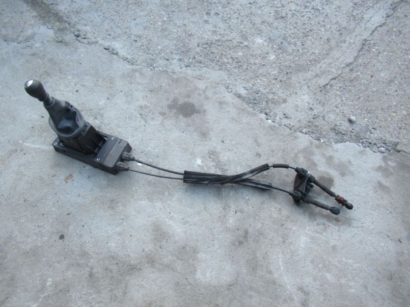 DACIA DUSTER I LIFT 1.6 16V SCE LEWAREK LINKI ZMIANY BIEGÓW 341088903R