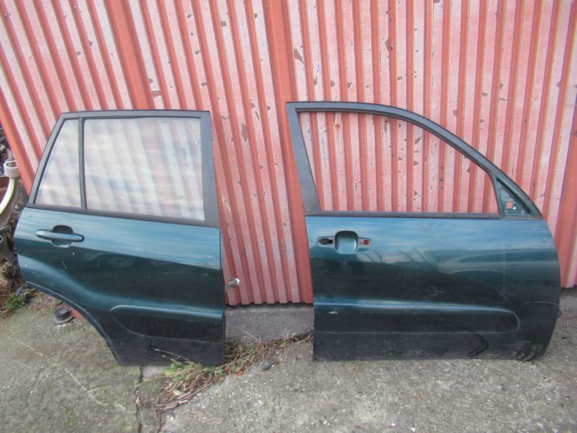 toyota rav4 II 5D rav-4 II 2.0 D 2002 R. DRZWI PRAWY PRZÓD