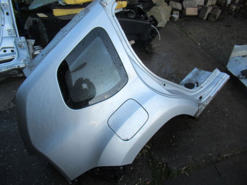 DACIA DUSTER I LIFT 2015 R. BŁOTNIK PRAWY TYŁ WYSYŁKA TED69