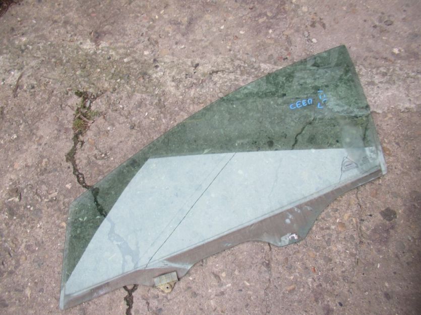 KIA CEED II HB 2014 R. SZYBA LEWY PRZÓD 2014