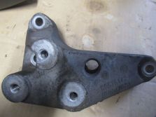 OPEL MERIVA B LIFT 1.4 T ŁAPA SILNIKA 90575124