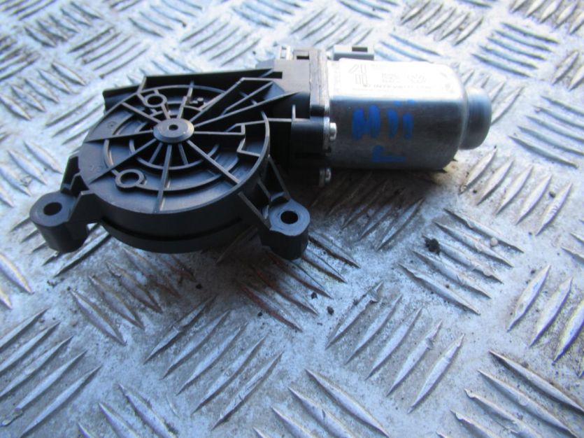 SEAT MII SILNICZEK SZYBY LEWY 6RU959802