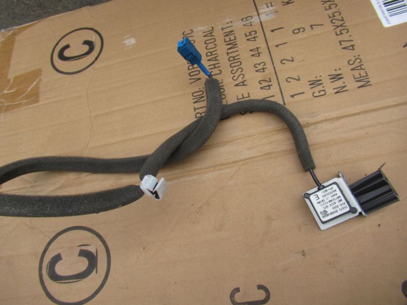 NISSAN JUKE I LIFT 2015 R. ANTENA 25975BV90B