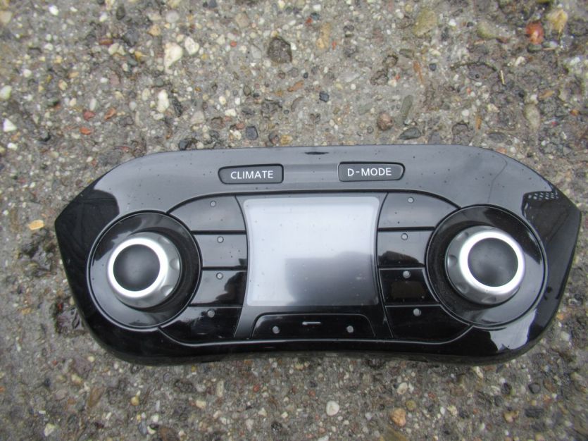 NISSAN JUKE I LIFT 2015 R. PANEL NAWIEWU KLIMATYZACJI 24845BV83A