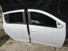 SANDERO II 2019 R. DRZWI PRAWY TYŁ DV369