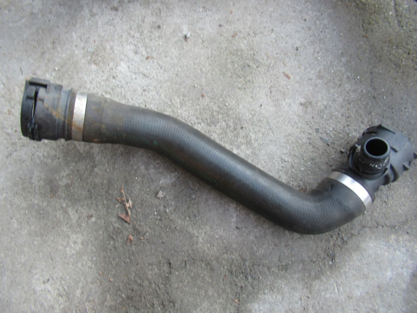 BMW E81 E87 5D 2.0 D RURA WĄŻ