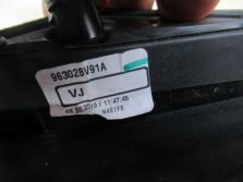 NISSAN JUKE I LIFT 2015 R. LUSTERKO LEWE 15PIN RBN RBN Q 96302BV91A