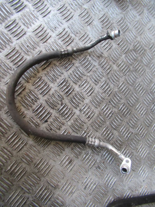 LOGAN II MCV 1.2 RURKA PRZEWÓD KLIMATYZACJI 924905936R