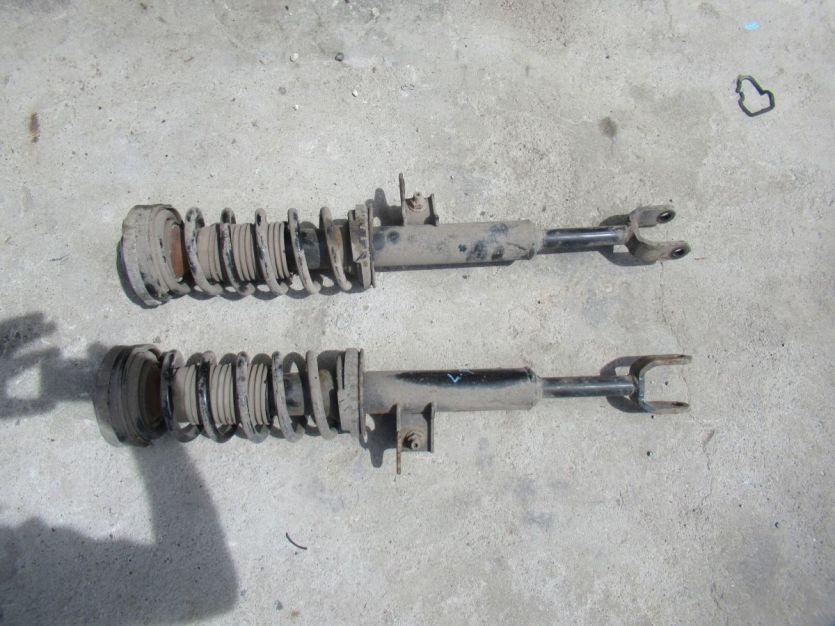 BMW F10 2.0 M-PAKIET AMORTYZATOR PRAWY PRZÓD