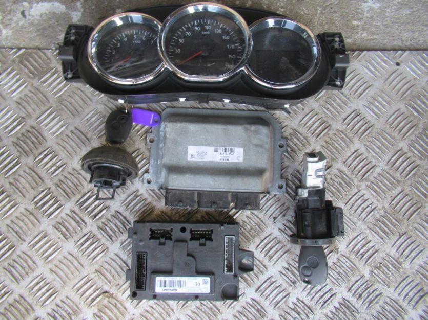 LOGAN II MCV KOMBI 2016 R. 1.2 KOMPUTER STEROWNIK 237107314R