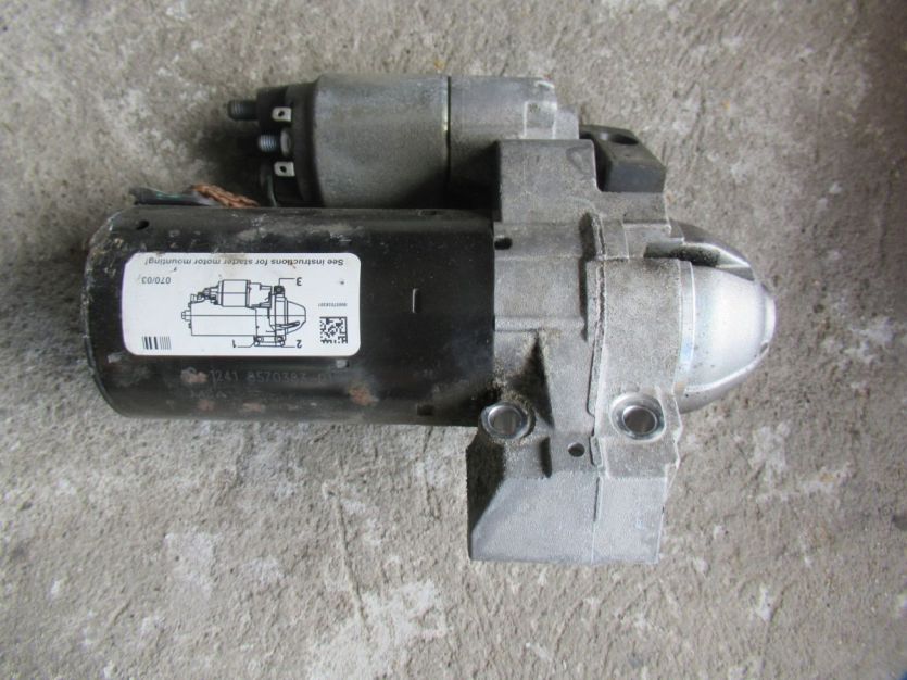 BMW F10 F11 2.0 D ROZRUSZNIK 8570383-01