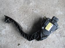 DACIA SANDERO II 1.2 PEDAŁ GAZU 180026342R-B