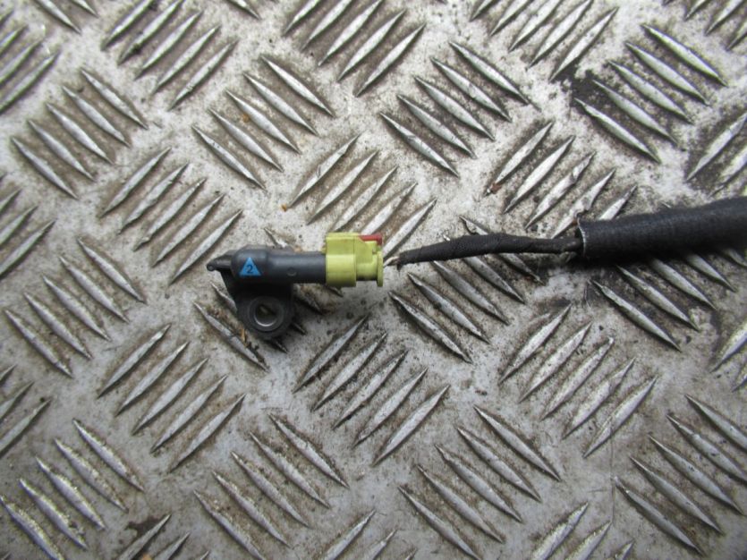 SKODA SCALA CZUJNIK UDERZEMIA PRZÓD 2Q0959659