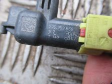 SKODA SCALA CZUJNIK UDERZEMIA PRZÓD 2Q0959659