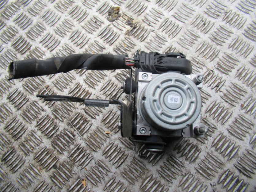 DACIA LODGY DOKKER LIFT 2017 R. POMPA ABS 476600078R