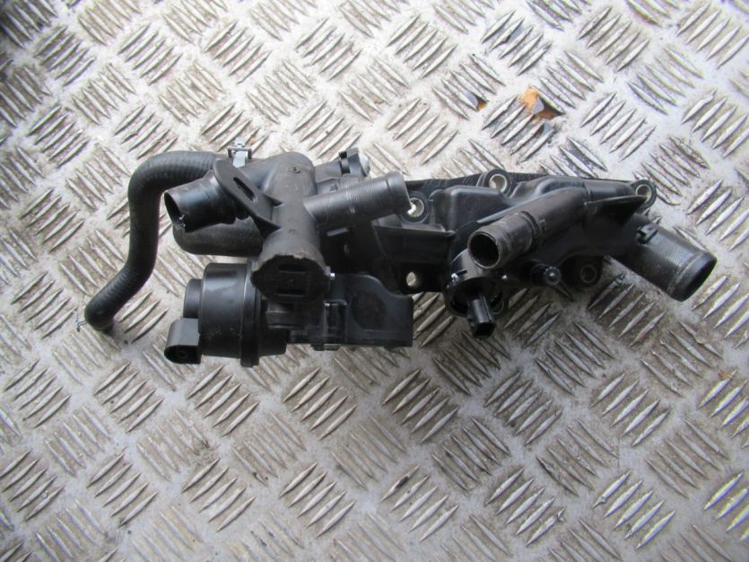 DACIA LODGY DOKKER OBUDOWA TERMOSTATU H5F 1.2 TCE H5FC402 H5F402
