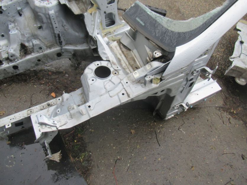 HYUNDAI SONATA SEDAN HYBRID 2010-2015 PODŁUZNICZ ĆWIARTKA LEWA