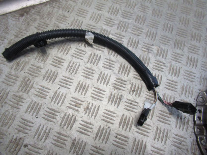 DACIA JOGGER 2022 WIAZKA ZDERZAKA PRZÓD 240706208R WTYCZKI WIĄZKI