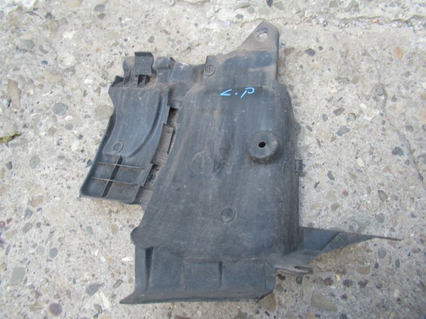 DACIA SANDERO II OSŁONA NADKOLE LEWY PRZÓD 638312139R