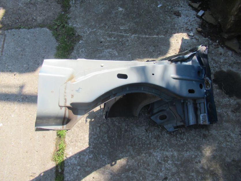 DACIA DUSTER I LIFT 2015 R. PODŁUZNICA FARTUCH LEWA