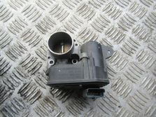 PEUGEOT 2008 I 2015 R. 1.2 VTI PRZEPUSTNICA 9673622300