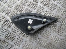 PEUGEOT 2008 I 2015 R. TRÓJKĄT BŁOTNIKA PRAWY