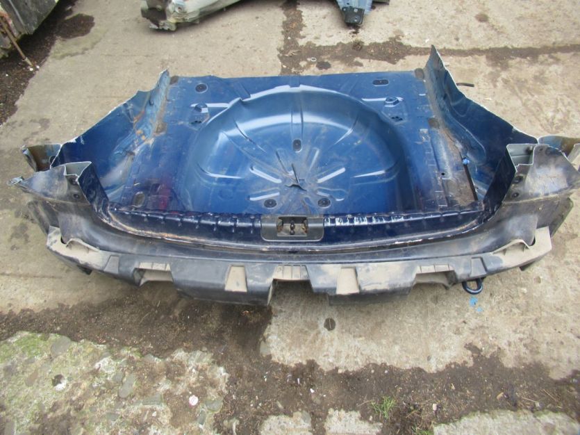 DACIA DUSTER I LIFT 2015 R. PAS WANNA DVD42