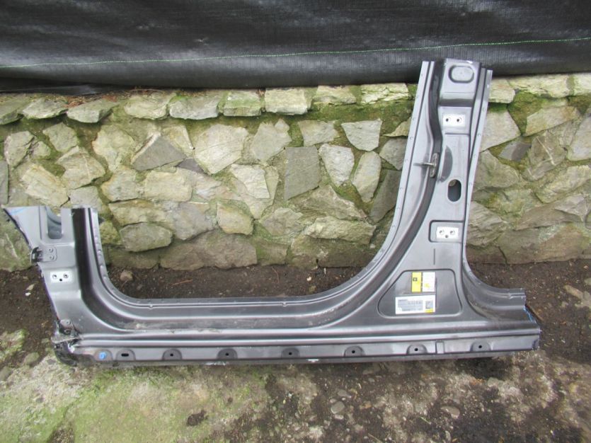 PEUGEOT 2008 I 2015 R. PRÓG LEWY SŁUPEK EVL