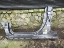 PEUGEOT 2008 I 2015 R. PRÓG LEWY SŁUPEK EVL