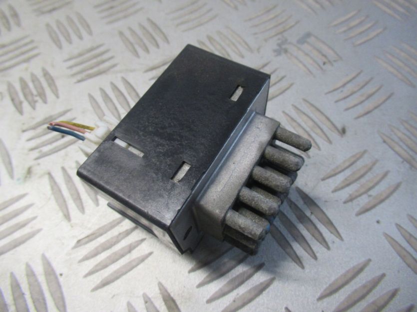 HYUNDAI SONATA HYBRID 2010-2015 2,4 REZYSTOR 2-D608