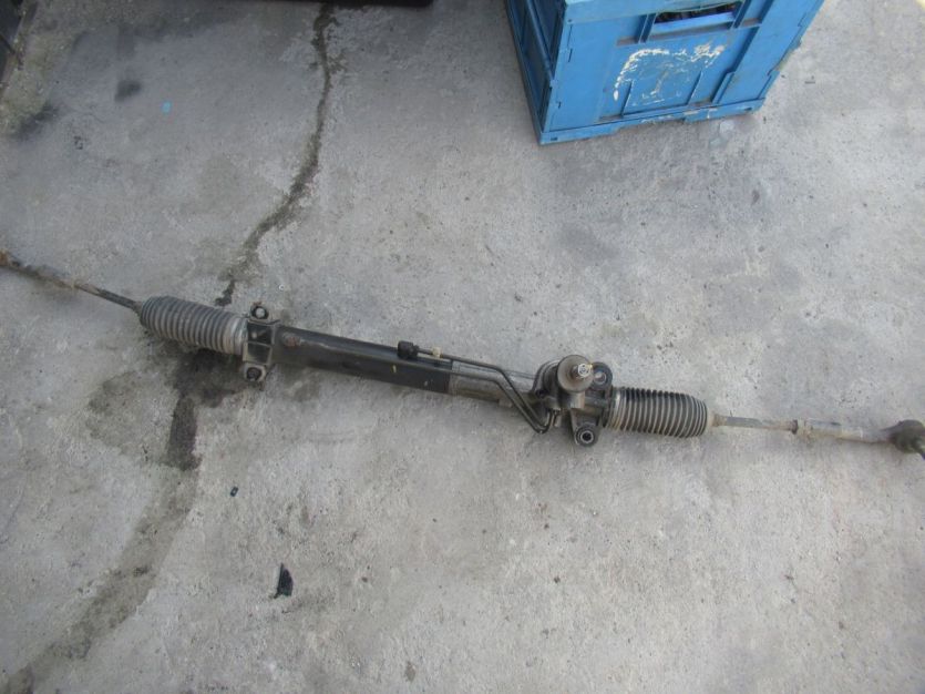 hyundai EQUUS GENESIS 2015 R. PRZEKŁADNIA MAGLOWNICA 57700-3N301