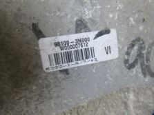 hyundai EQUUS GENESIS 2015 R. MECHANIZM WYCIERACZEK 98100-3M000