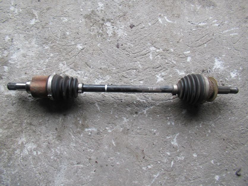 SEAT MII 1.0 PÓŁOS LEWA 1S0407761B