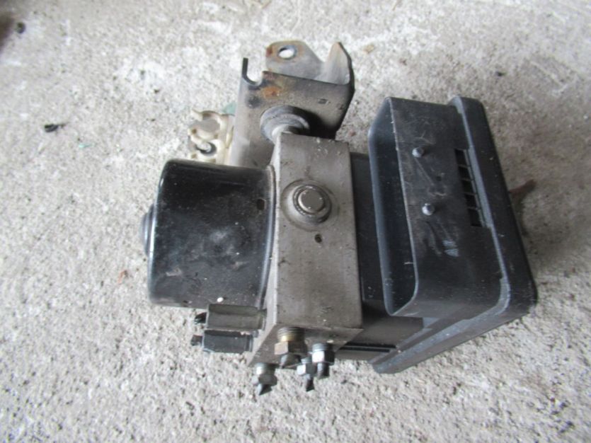 chevrolet nubira LACETTI 2.0 VCDI POMPA ABS 96438441